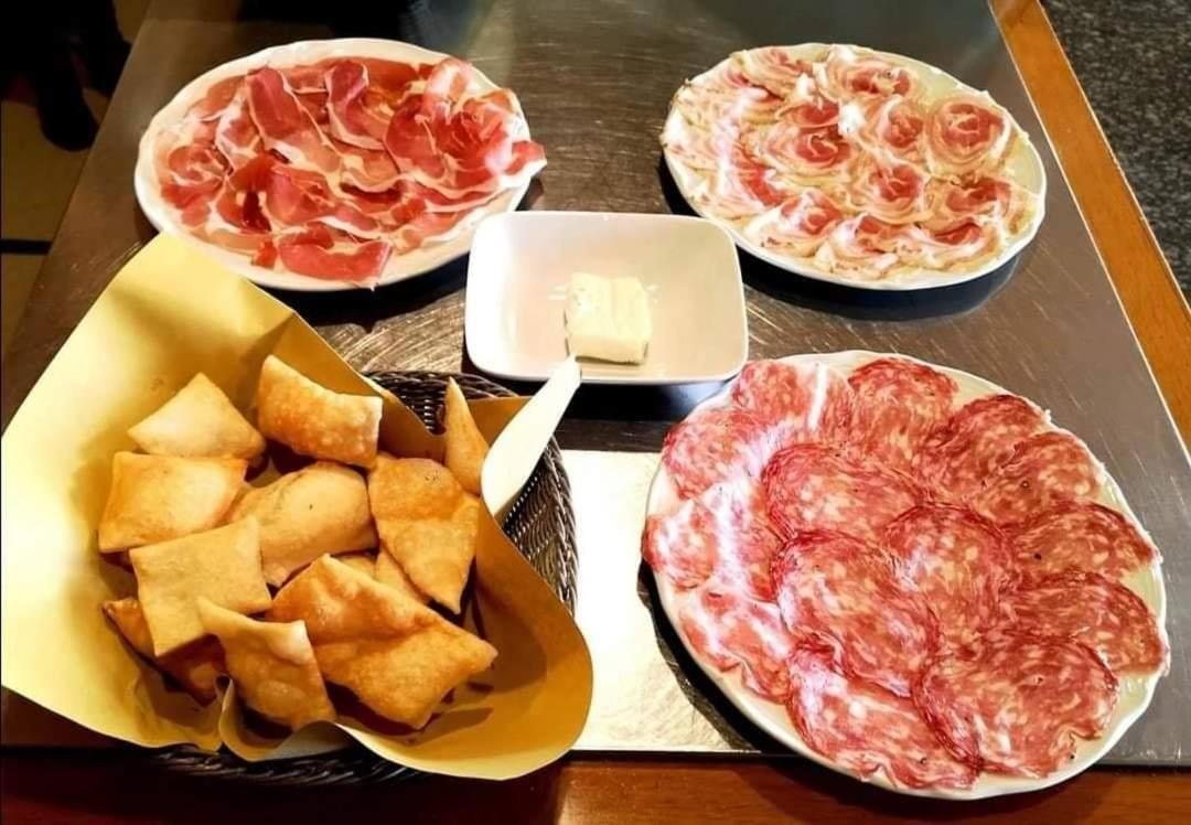 Hotel Belvedere Rivalta di Brentino 外观 照片